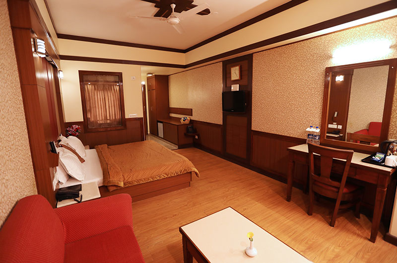 Hotel Vishnu Palace-Superior Honeymoon Special Room View_1
